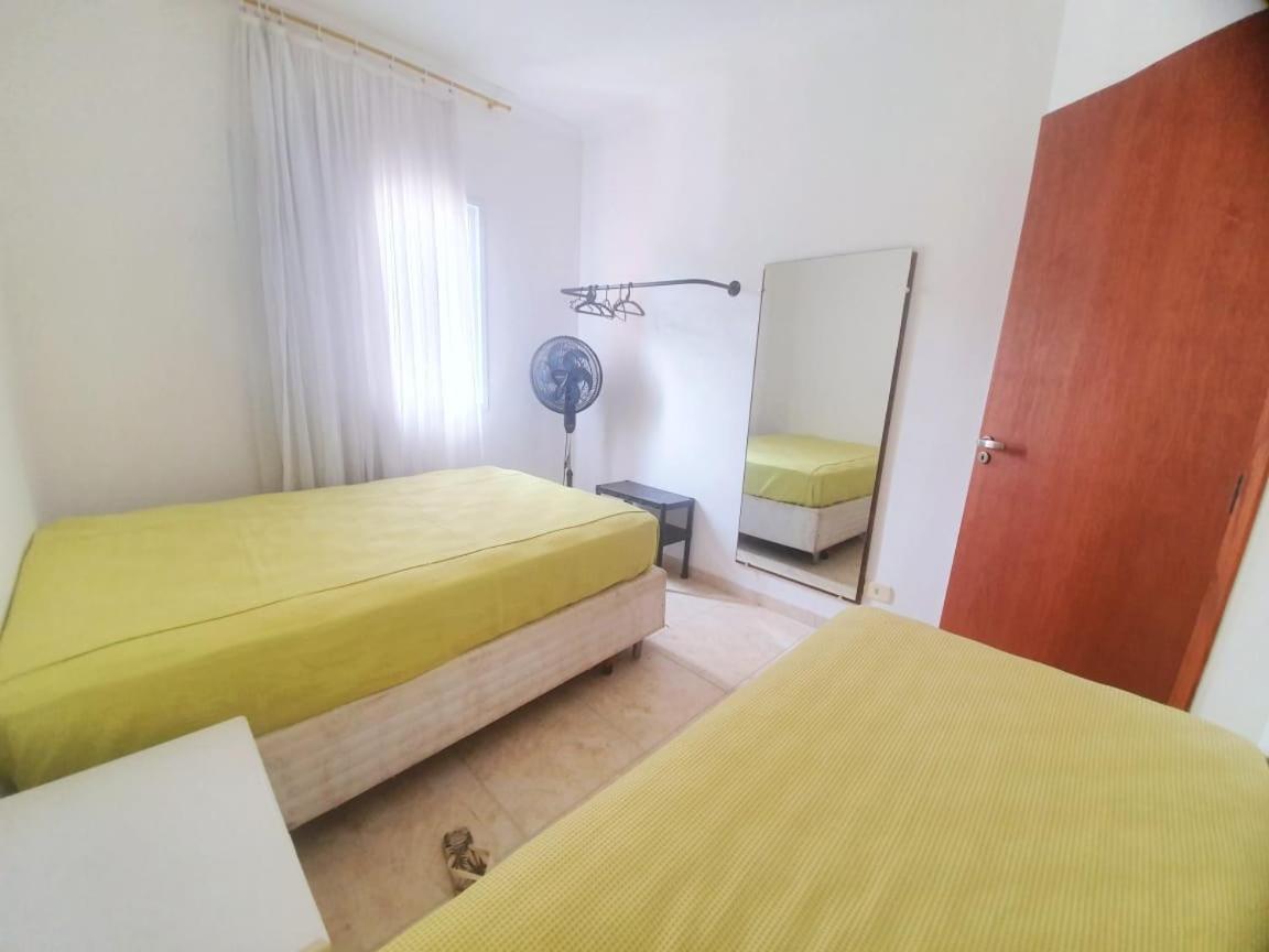 Ferienwohnung Lindo Apto Com 3 Quartos, Apenas 1 Quadra Da Praia Das Toninhas Ubatuba Exterior foto